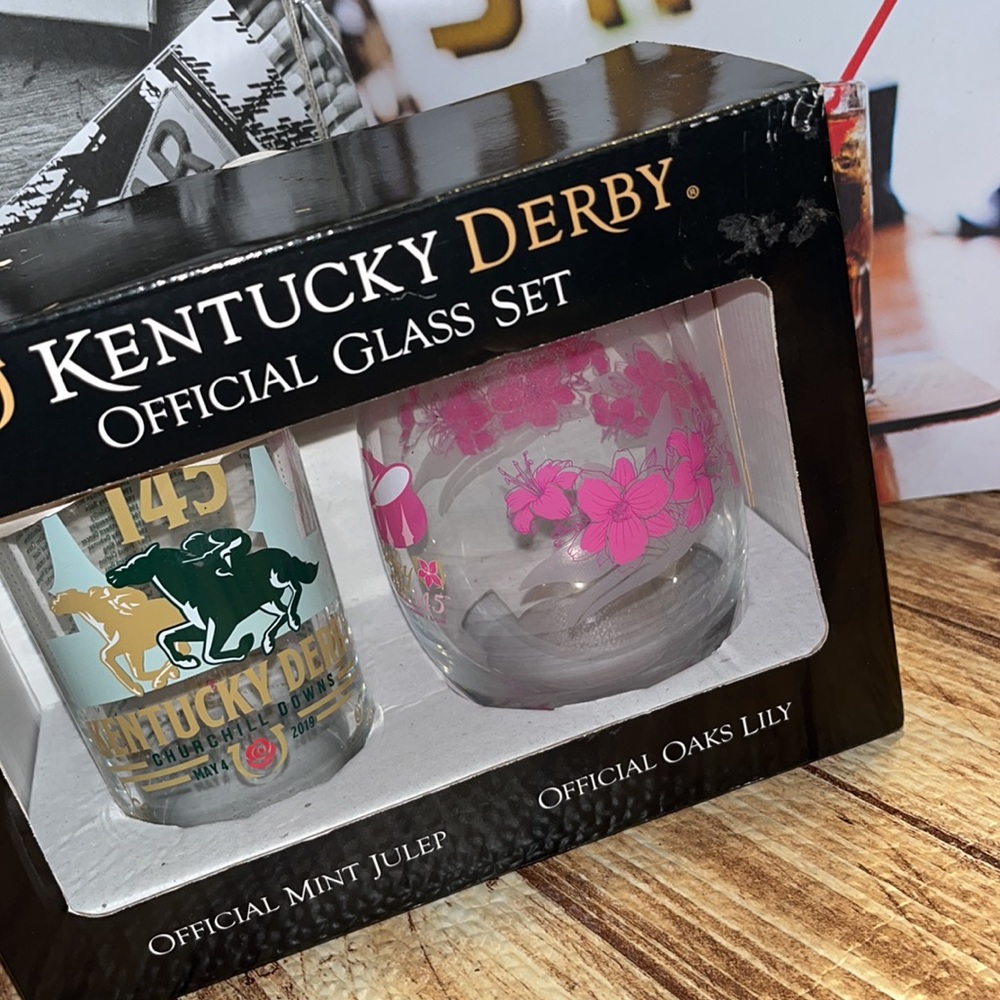 🥃 🐎🏆• 🌹Kentucky Derby Set 🌹• 🏆🐎🥃